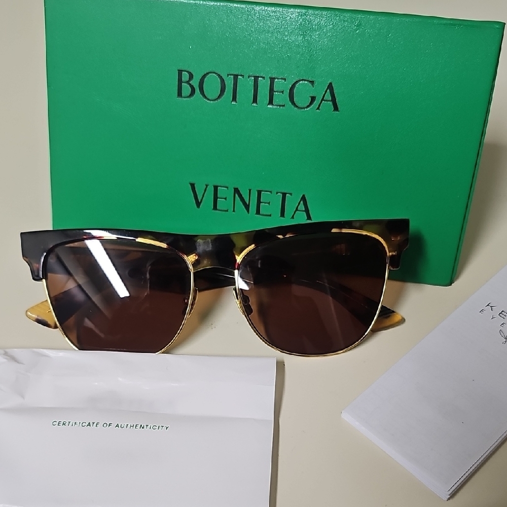 Bottega Veneta Tortoise Shell Sunglasses